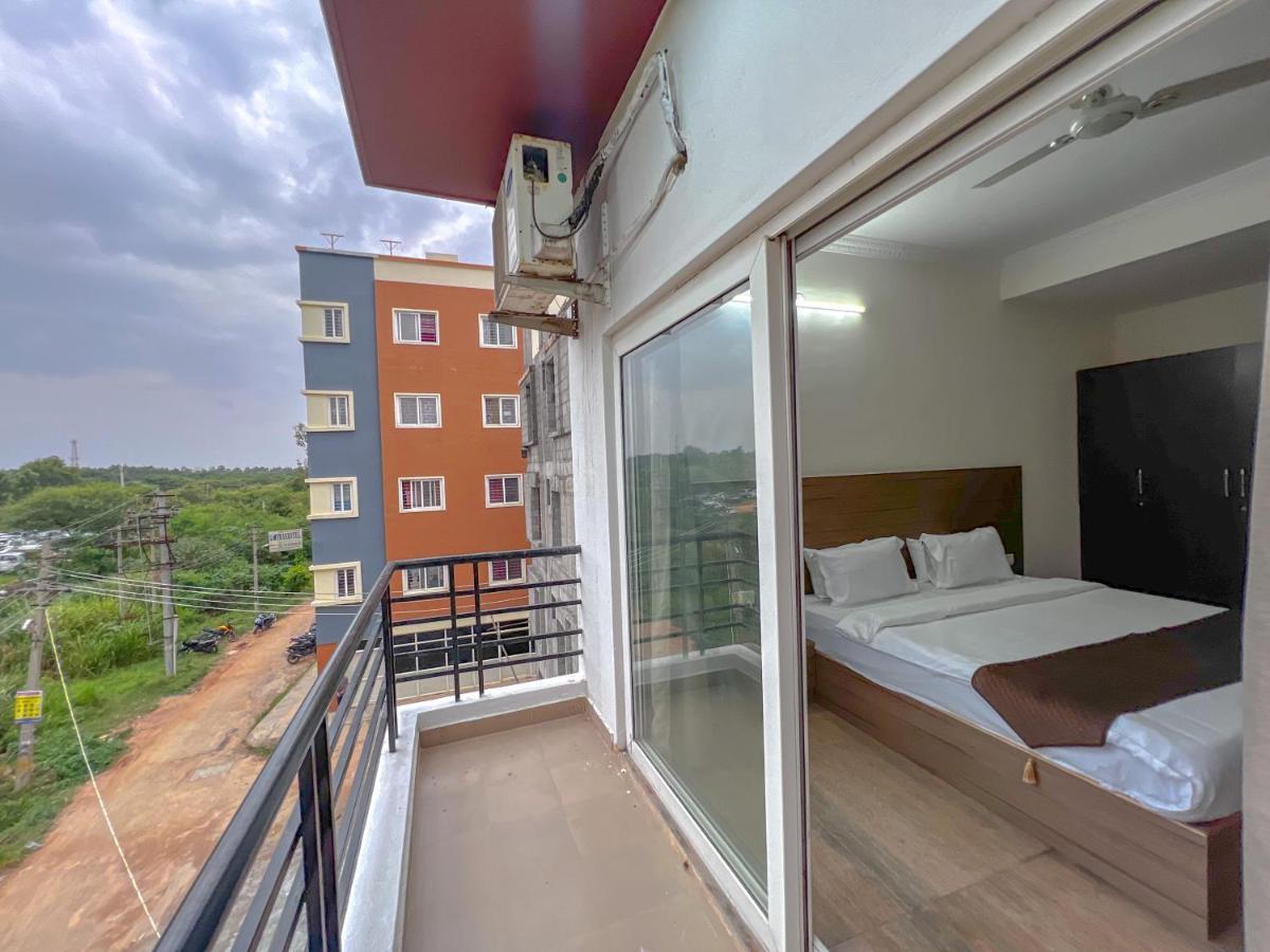 Hotel Elite By Agira Hotels-Free Airport Pickup Or Drop Yelahanka Buitenkant foto