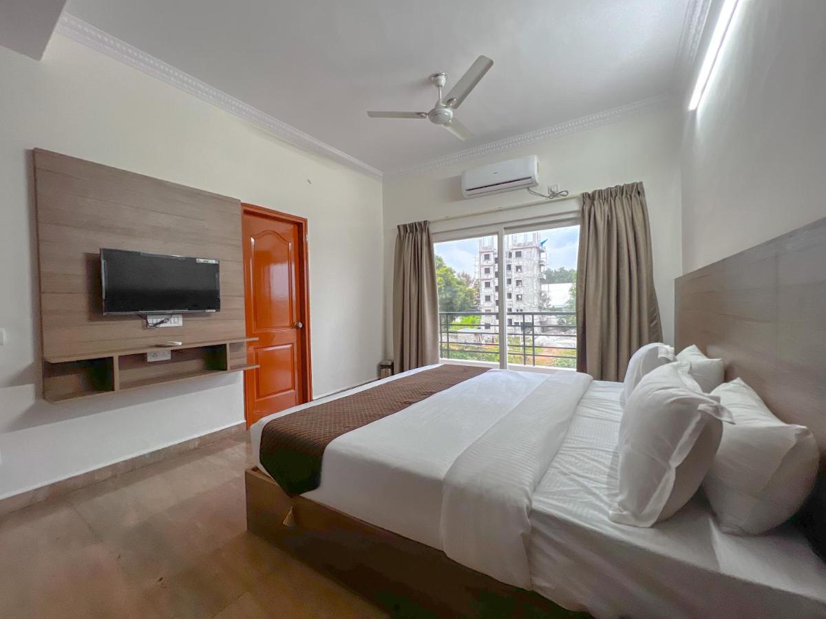 Hotel Elite By Agira Hotels-Free Airport Pickup Or Drop Yelahanka Buitenkant foto