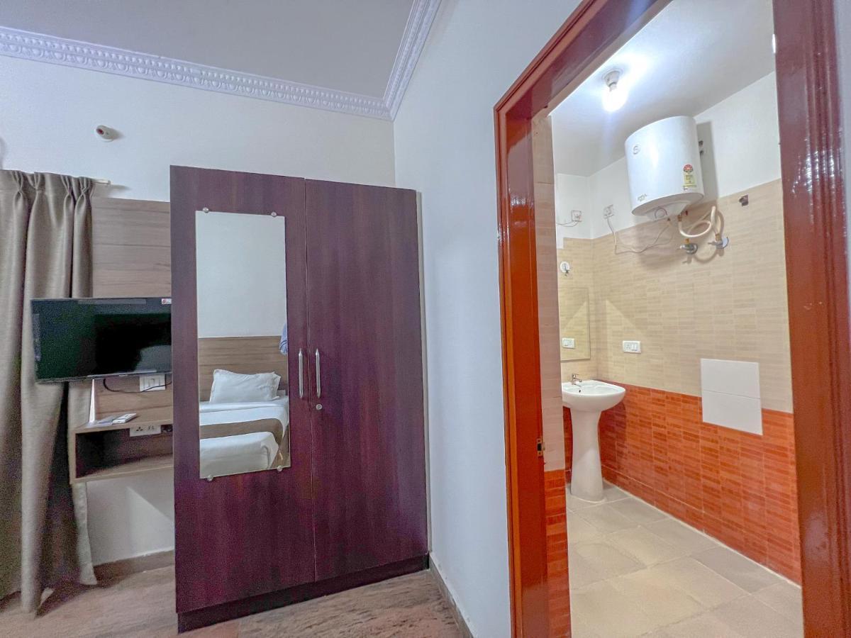 Hotel Elite By Agira Hotels-Free Airport Pickup Or Drop Yelahanka Buitenkant foto