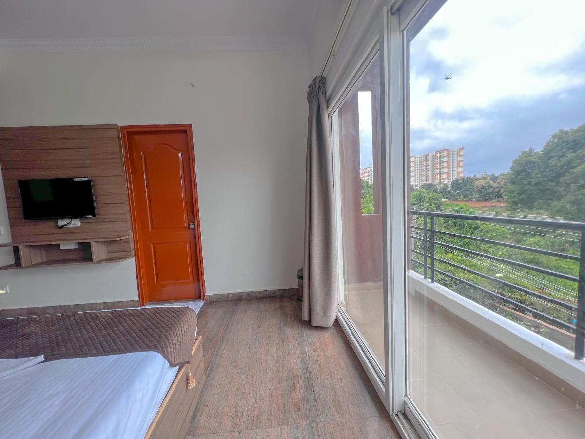 Hotel Elite By Agira Hotels-Free Airport Pickup Or Drop Yelahanka Buitenkant foto