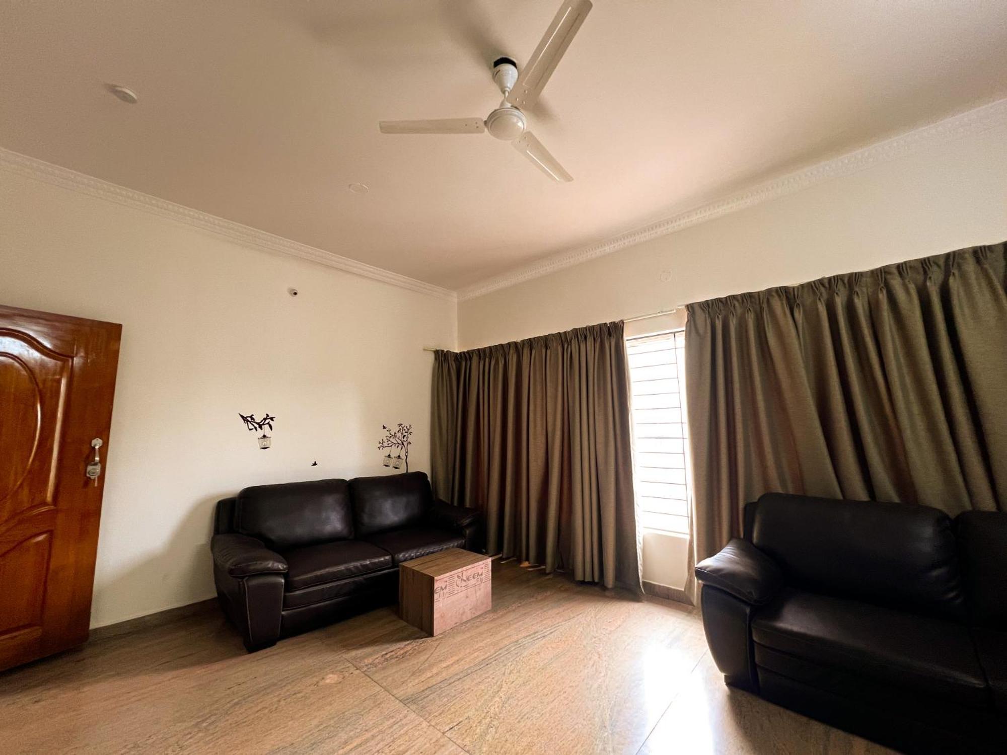 Hotel Elite By Agira Hotels-Free Airport Pickup Or Drop Yelahanka Buitenkant foto