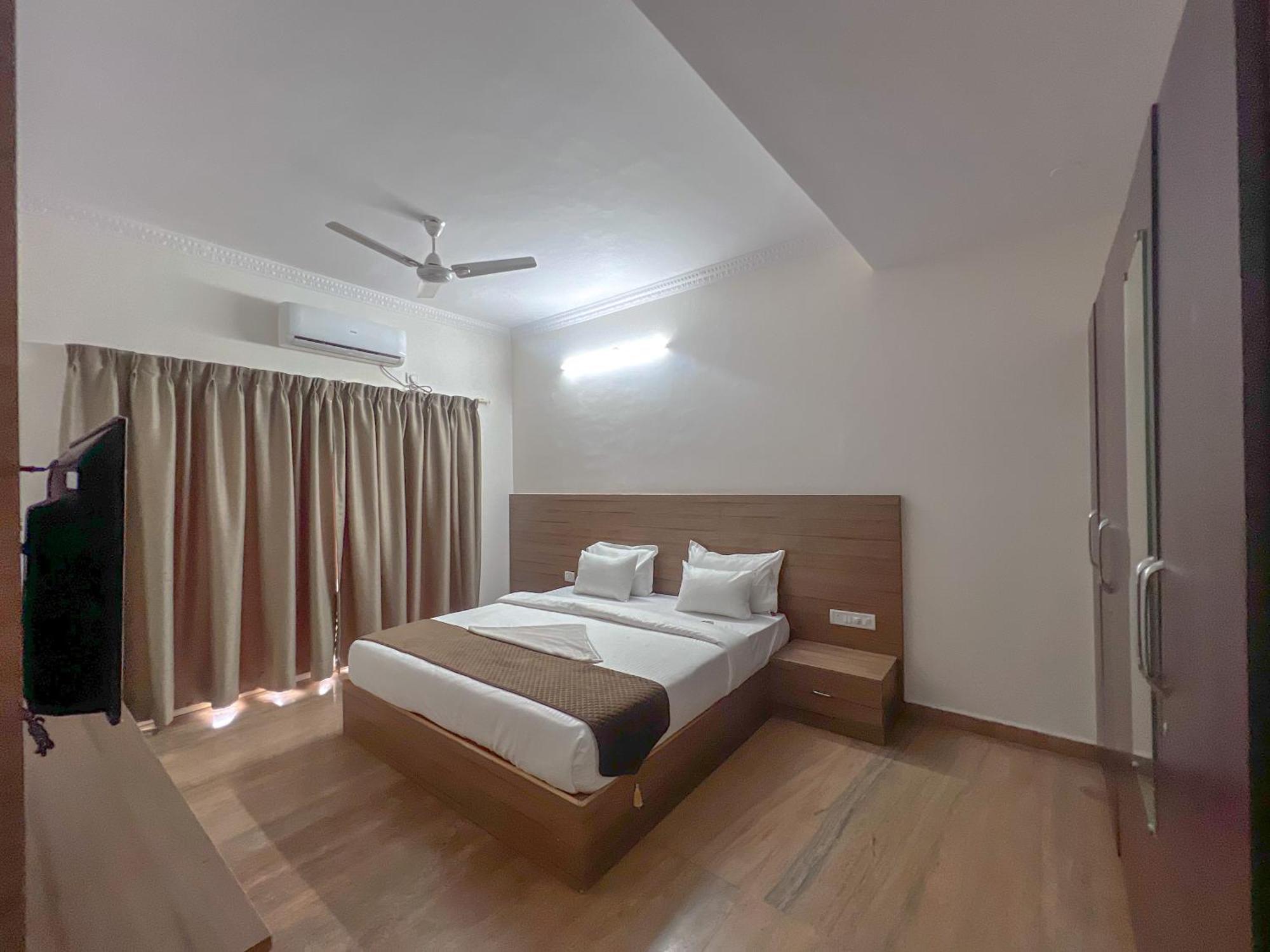 Hotel Elite By Agira Hotels-Free Airport Pickup Or Drop Yelahanka Buitenkant foto